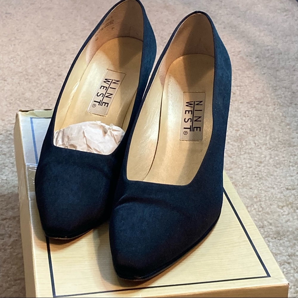 Nine West N-Dalton3 Black Satin Pump Size 7.5 - Picture 1 of 13